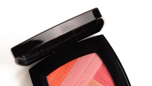 Chanel blush