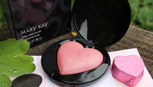 Baked blush