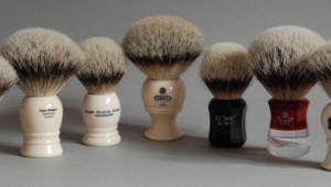 shaving brush