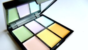 Concealer palette