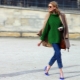 What to wear with a green sweater?