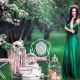 Emerald color in clothes