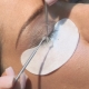 How to remove eyelashes with oil