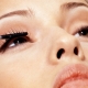 Using castor oil for eyelashes