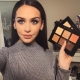 Dry concealers for the face