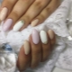 贝壳修指甲